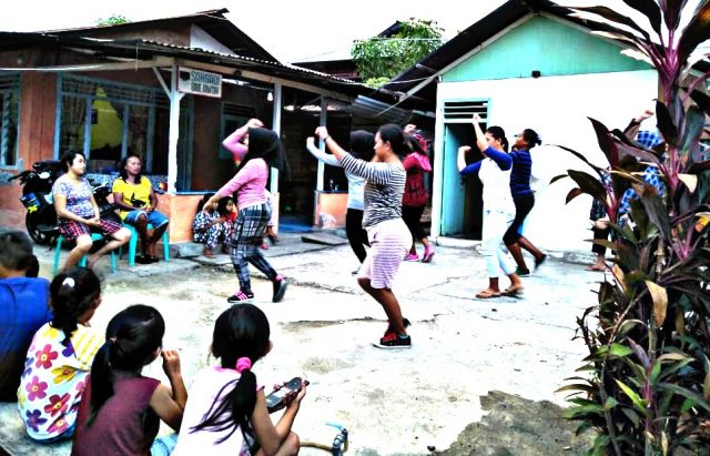 PicsArt_10-25-08.28.00