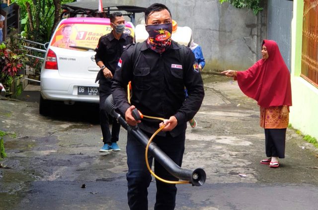 PicsArt_01-10-03.52.57