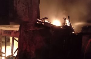 Kebakaran Hebat di Karame Malam ini, Berikut Identitas Korban Pemilik Rumah.