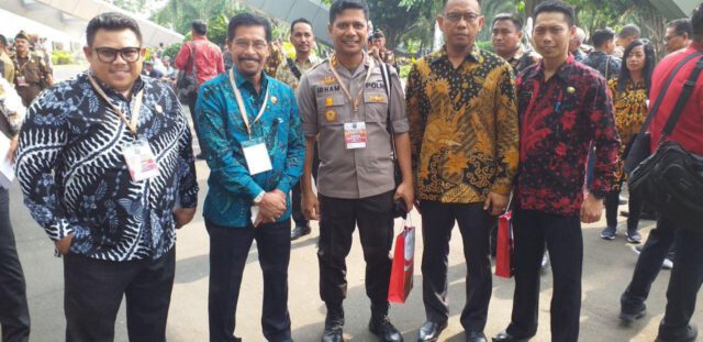 PicsArt_11-14-08.14.44