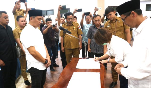 Picsart_22-05-31_15-55-43-591