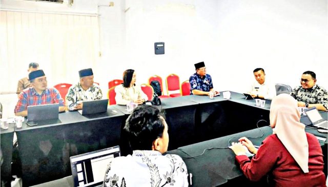 Picsart_25-08-08_13-59-17-658